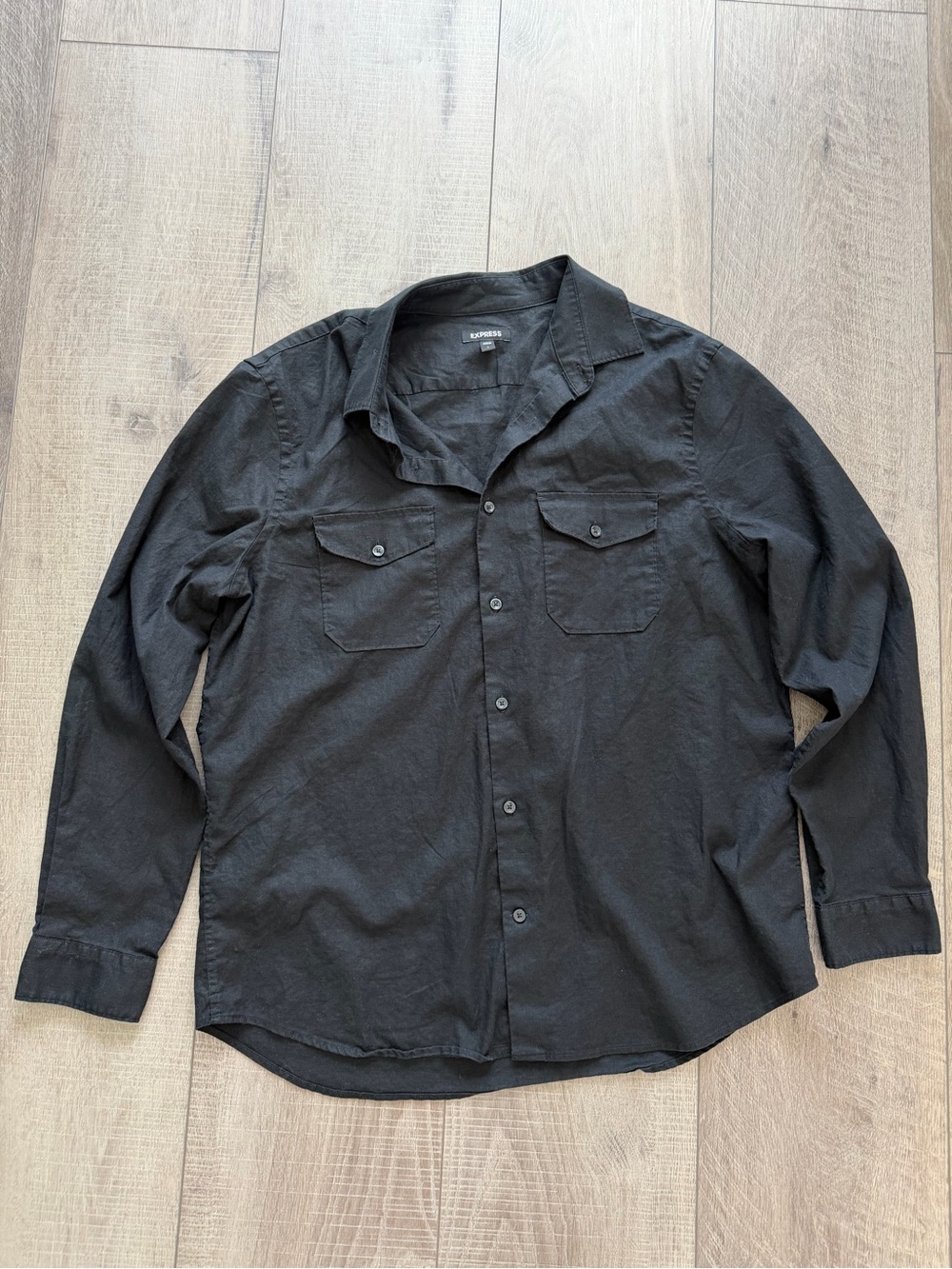 NWOT Express Linen Blend Black Button-Up Long Sleeve Shirt Size Large